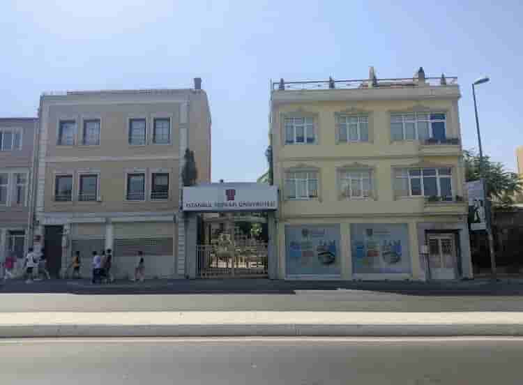 Chuo cha Balat campus